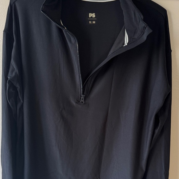 Bundle of Black and Gray Women's Pants & New black 1/4 Zip Top - Picture 11 of 16